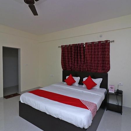 Oyo Hotel Ayush Palace Cuttack Luaran gambar
