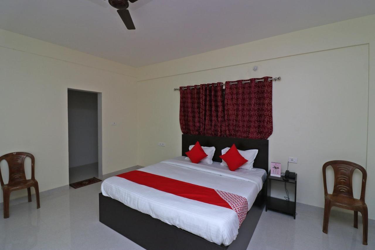 Oyo Hotel Ayush Palace Cuttack Luaran gambar